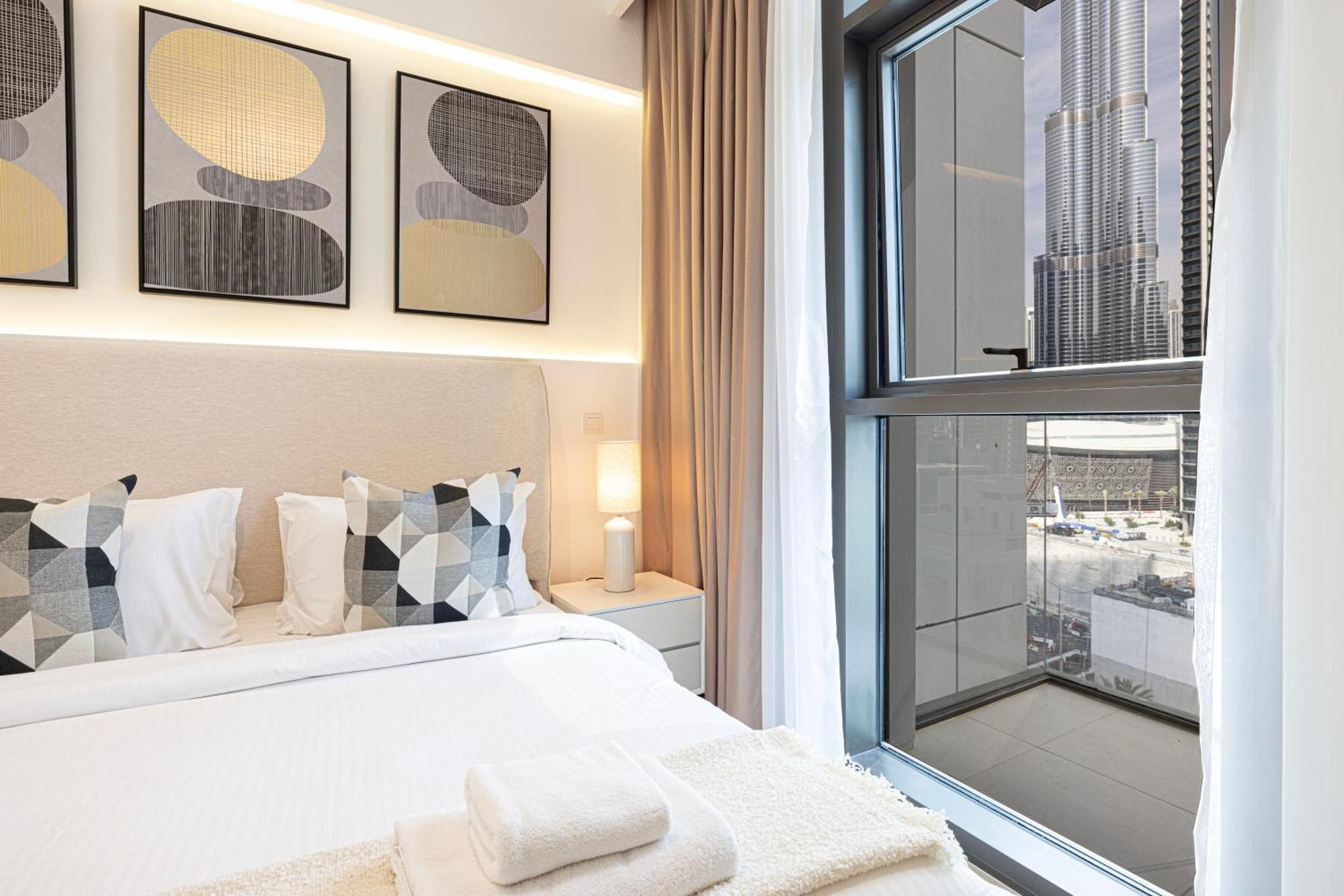 Burj Crown - Spectacular Boulevard View, Opposite Mall Apartment Dubai