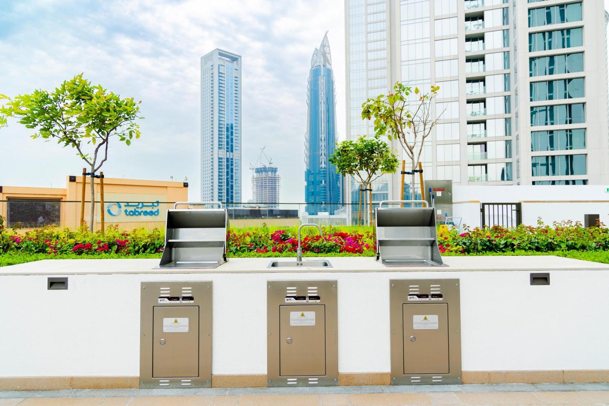 Burj Crown - Spectacular Boulevard View, Opposite Mall *